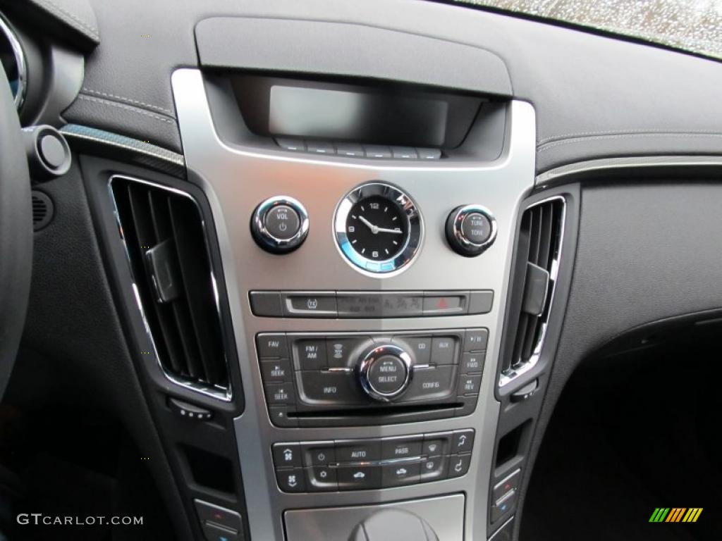 2009 CTS 4 AWD Sedan - Radiant Silver / Ebony photo #16