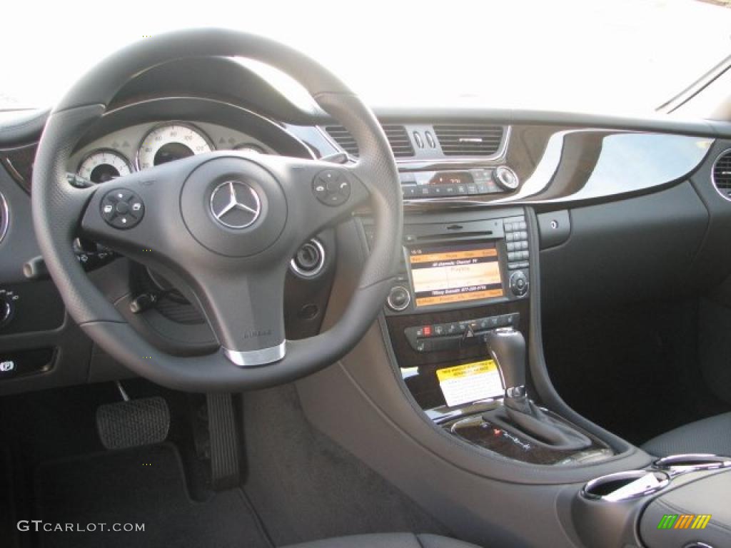 Black Interior 2011 Mercedes-Benz CLS 550 Photo #40819051