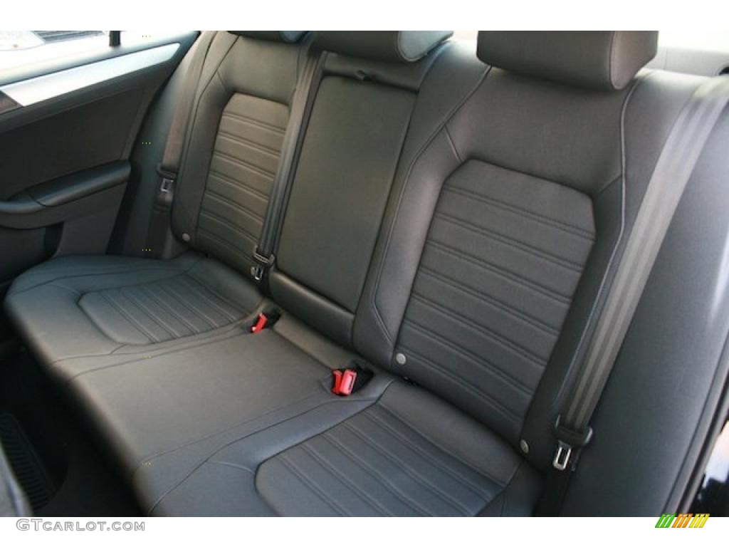 Titan Black Interior 2011 Volkswagen Jetta SEL Sedan Photo #40819523