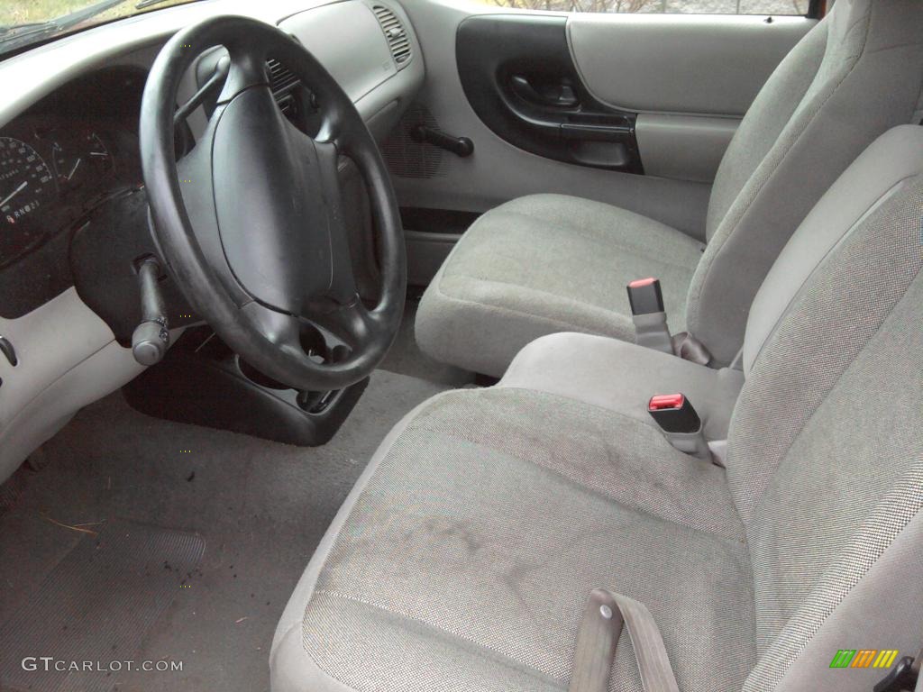 Medium Graphite Interior 2000 Ford Ranger XLT Regular Cab Photo #40823433