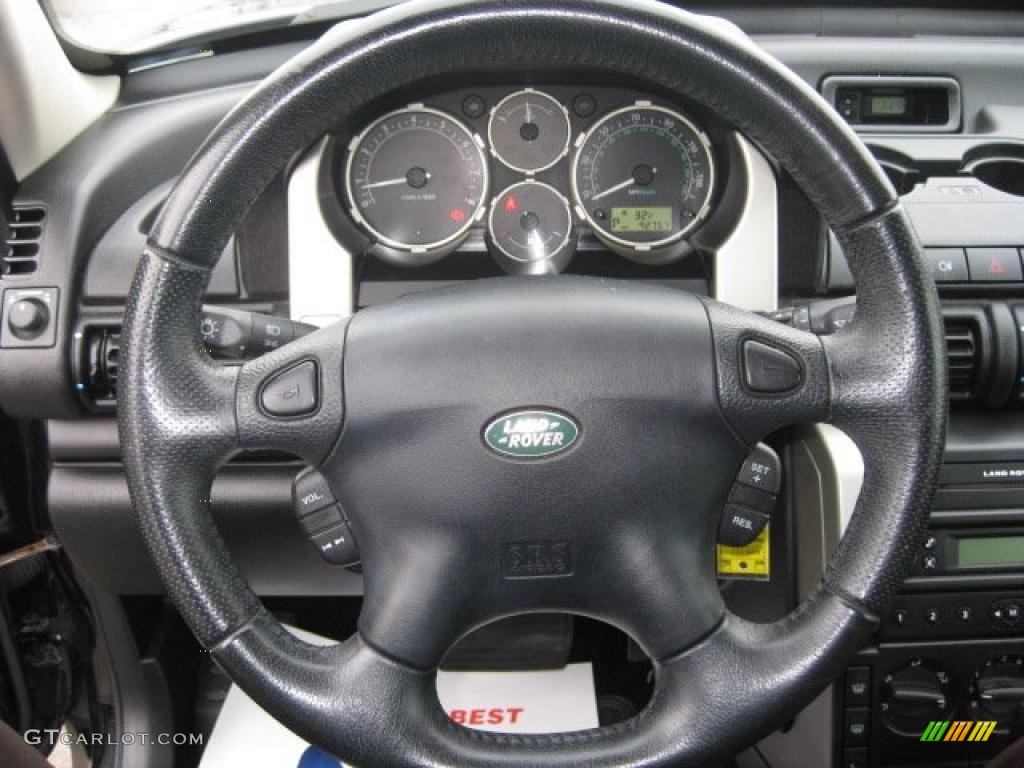 2005 Land Rover Freelander SE Ash Black Steering Wheel Photo #40823941