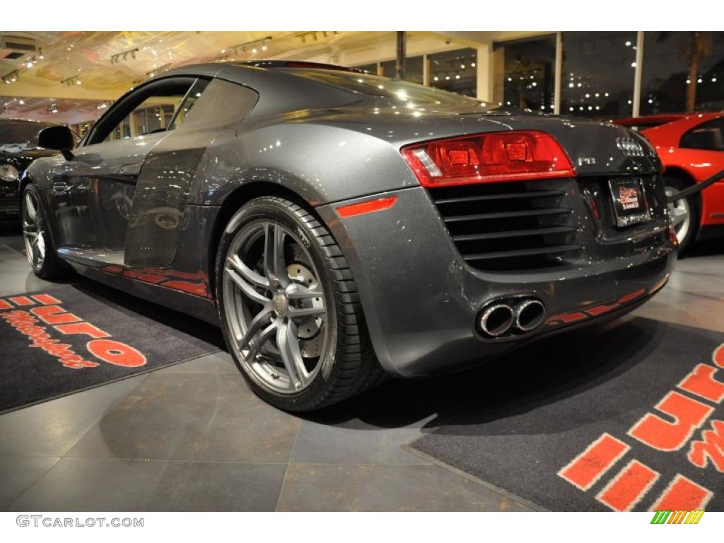 2009 R8 4.2 FSI quattro - Daytona Grey Pearl Effect / Fine Nappa Black Leather photo #15