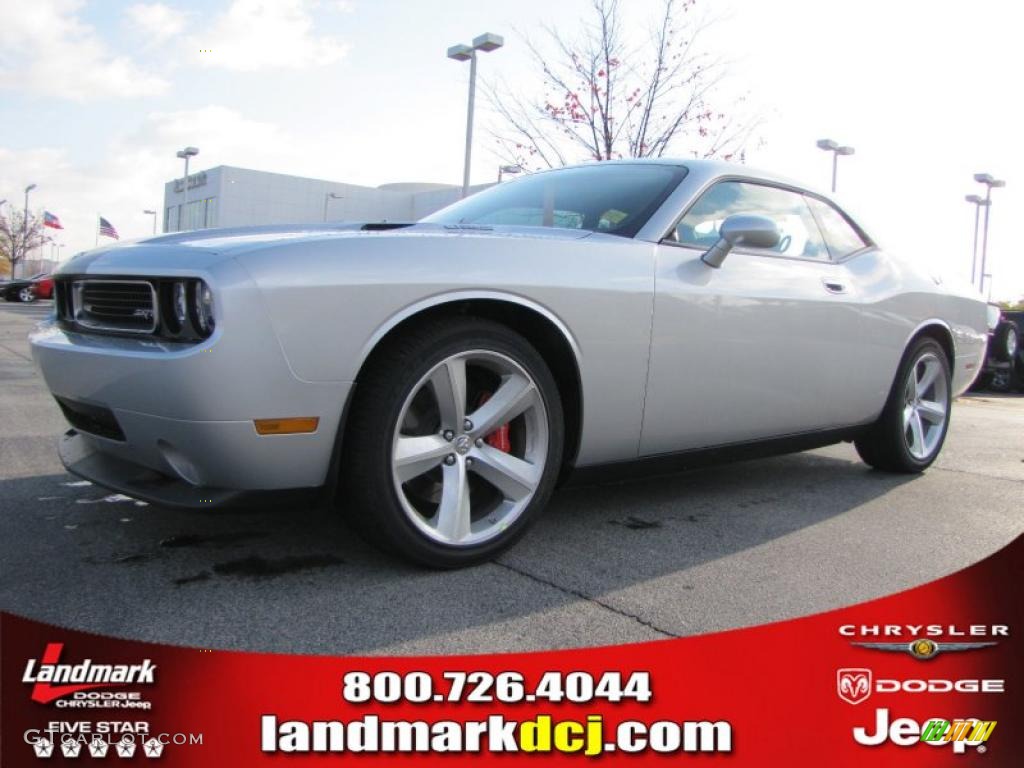 Bright Silver Metallic Dodge Challenger