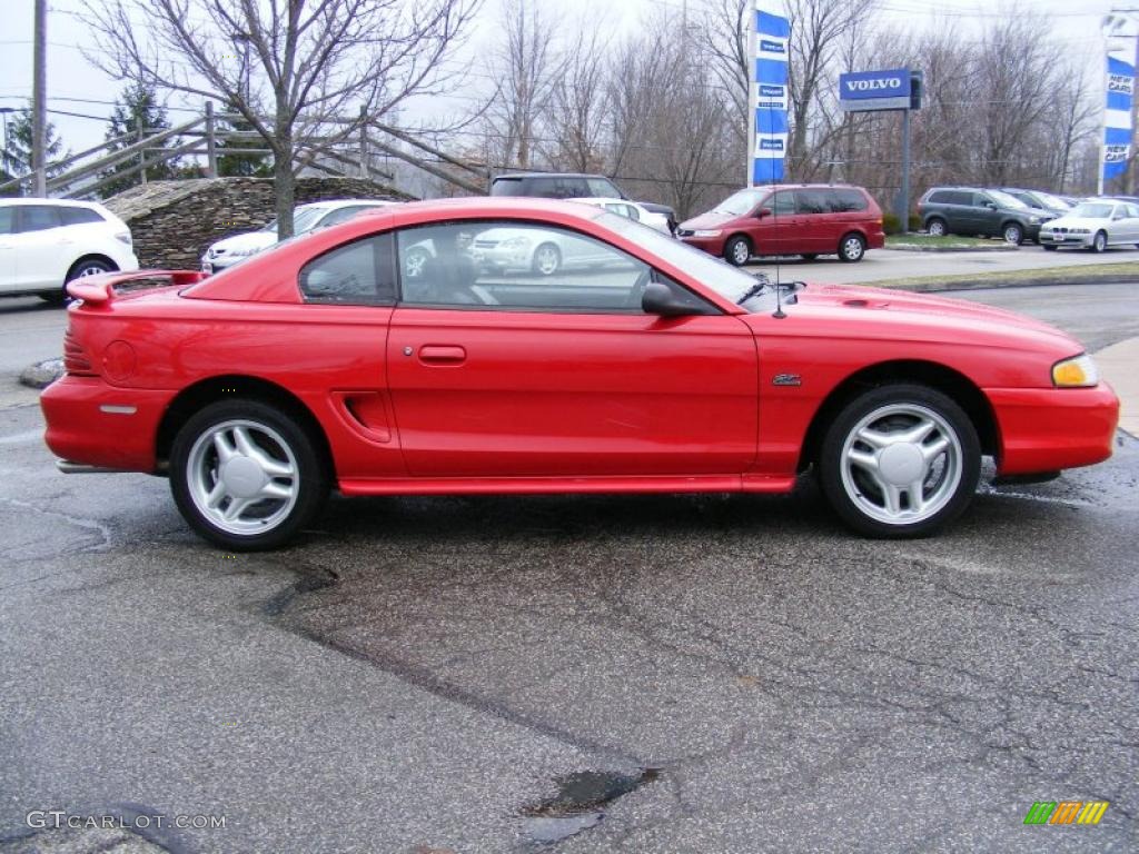 1995 Mustang GT Coupe - Rio Red / Black photo #6
