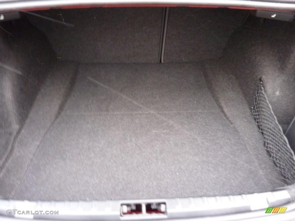 2008 BMW 1 Series 128i Coupe Trunk Photo #40837721