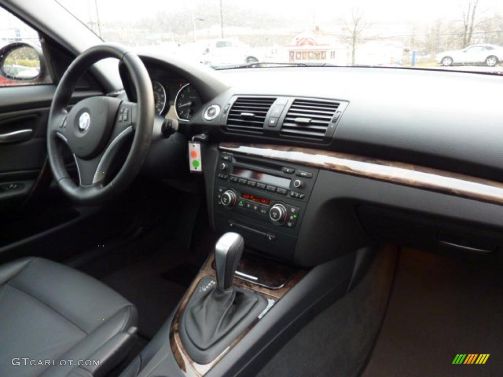 2008 BMW 1 Series 128i Coupe Black Dashboard Photo #40837749