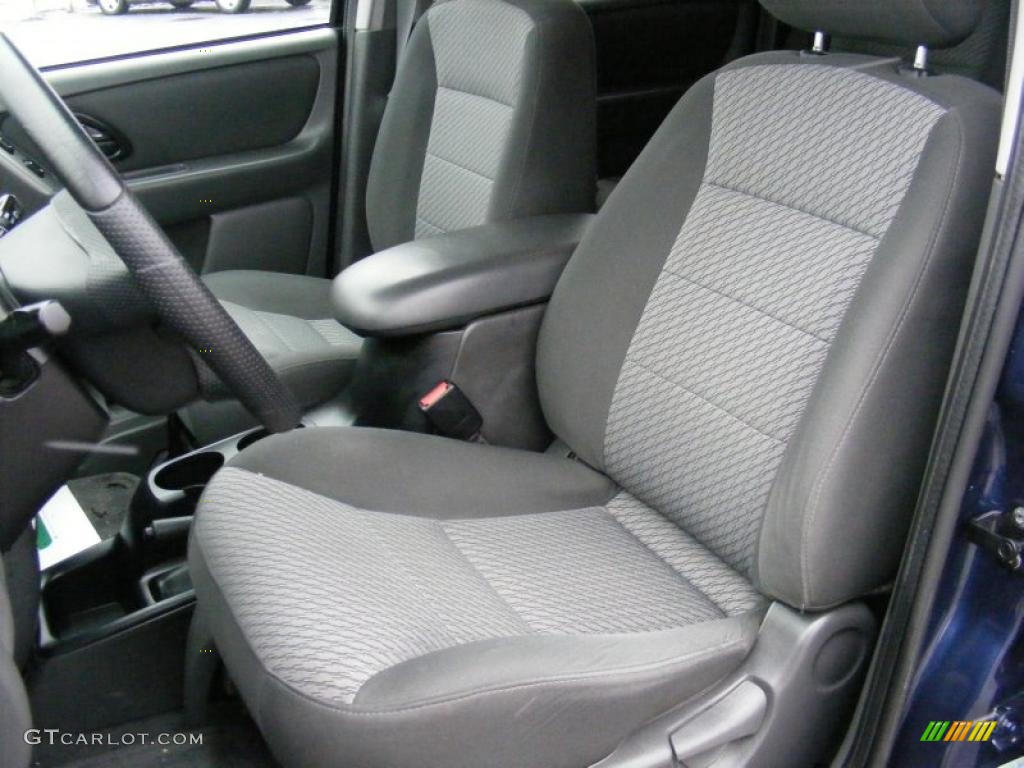 Medium Dark Flint Interior 2003 Ford Escape XLT V6 Photo #40837753