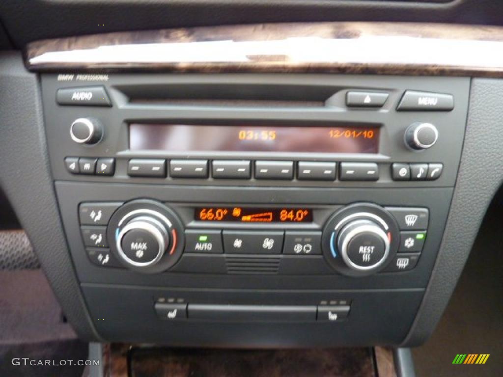 2008 BMW 1 Series 128i Coupe Controls Photo #40837761