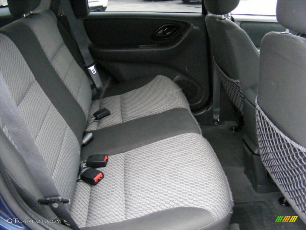 Medium Dark Flint Interior 2003 Ford Escape XLT V6 Photo #40837805