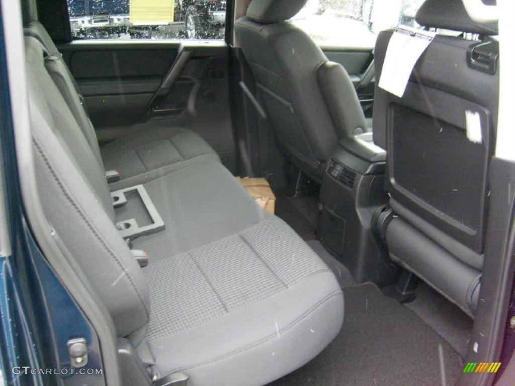 Charcoal Interior 2010 Nissan Titan SE Crew Cab 4x4 Photo #40837965