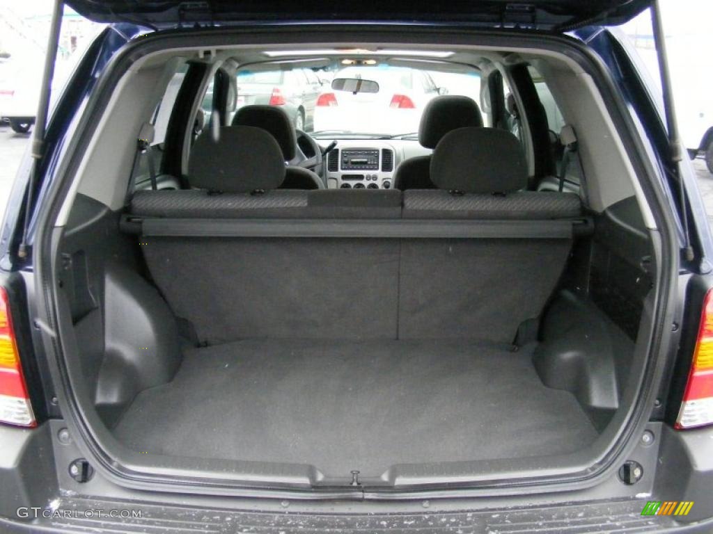 2003 Ford Escape XLT V6 Trunk Photo #40838153