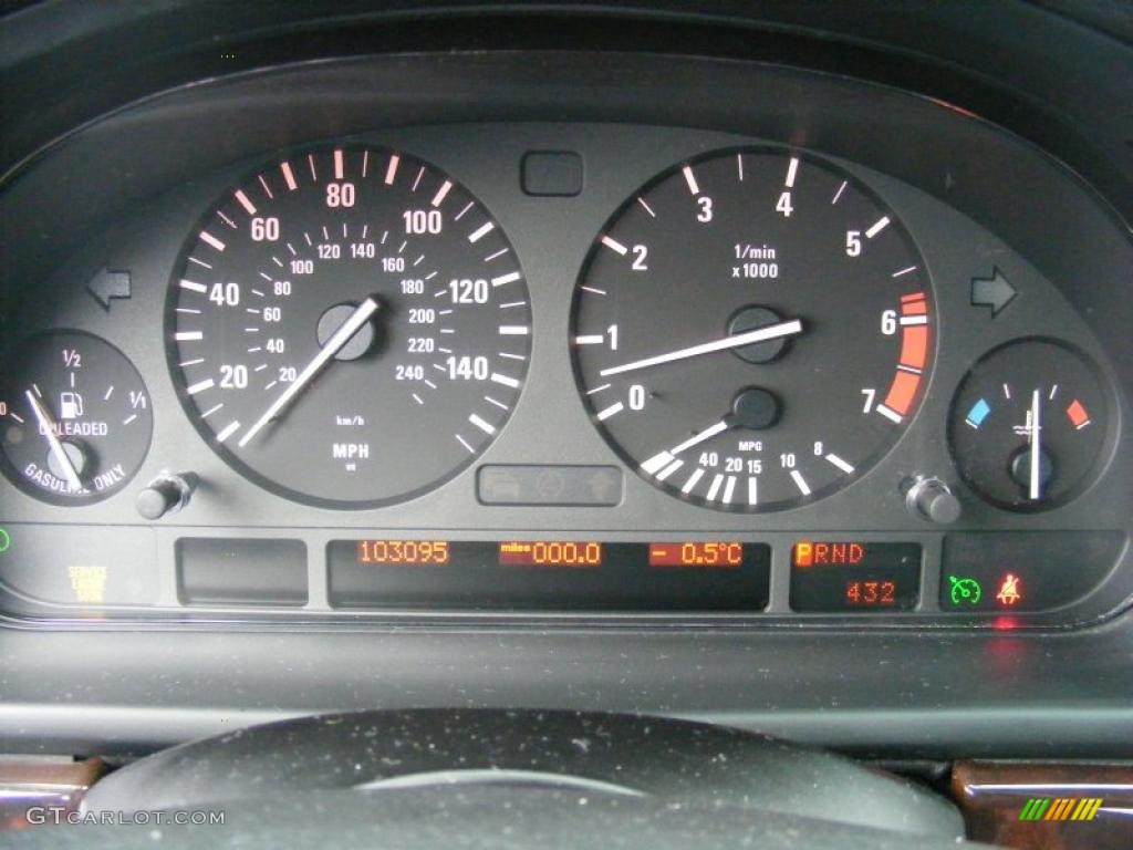 2003 BMW 5 Series 540i Sedan Gauges Photo #40840537