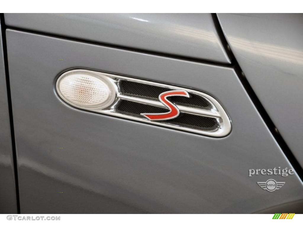 2006 Mini Cooper John Copper Works GP Marks and Logos Photo #40844537