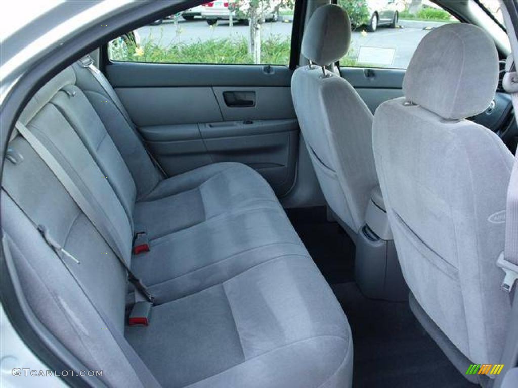 Medium Graphite Interior 2005 Mercury Sable LS Sedan Photo #40844627