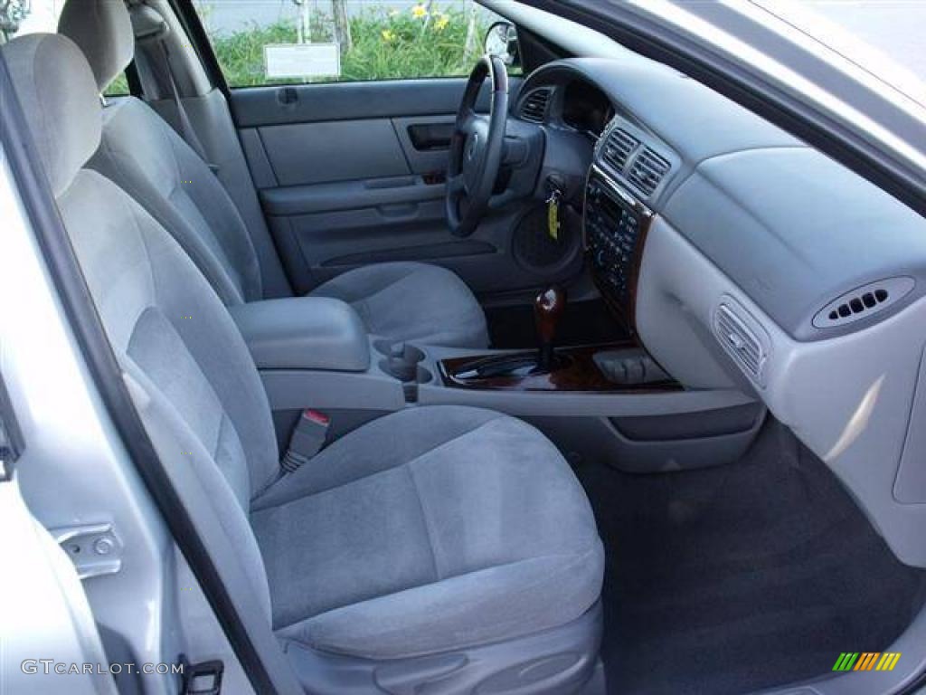 Medium Graphite Interior 2005 Mercury Sable LS Sedan Photo #40844653