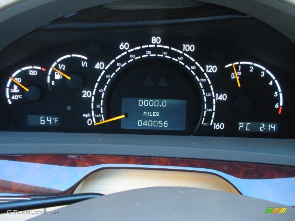 2006 Mercedes-Benz S 500 Sedan Gauges Photos