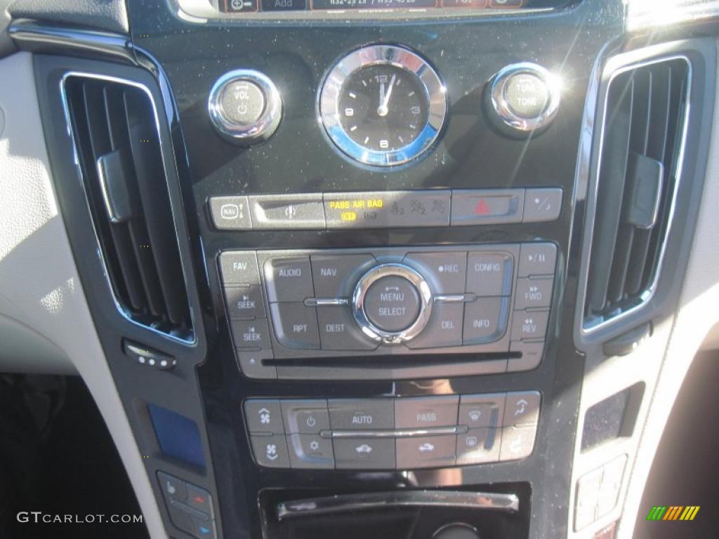 2010 Cadillac CTS -V Sedan Controls Photo #40847100