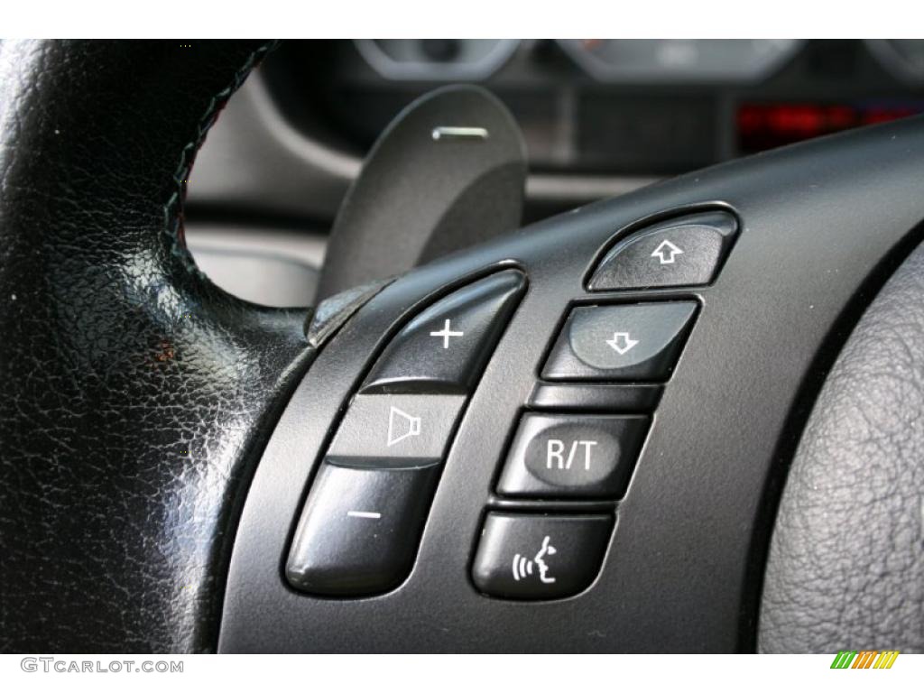 2002 BMW M3 Coupe Controls Photo #40849165