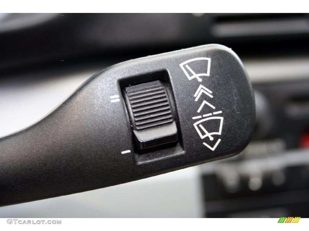 2002 BMW M3 Coupe Controls Photo #40849201