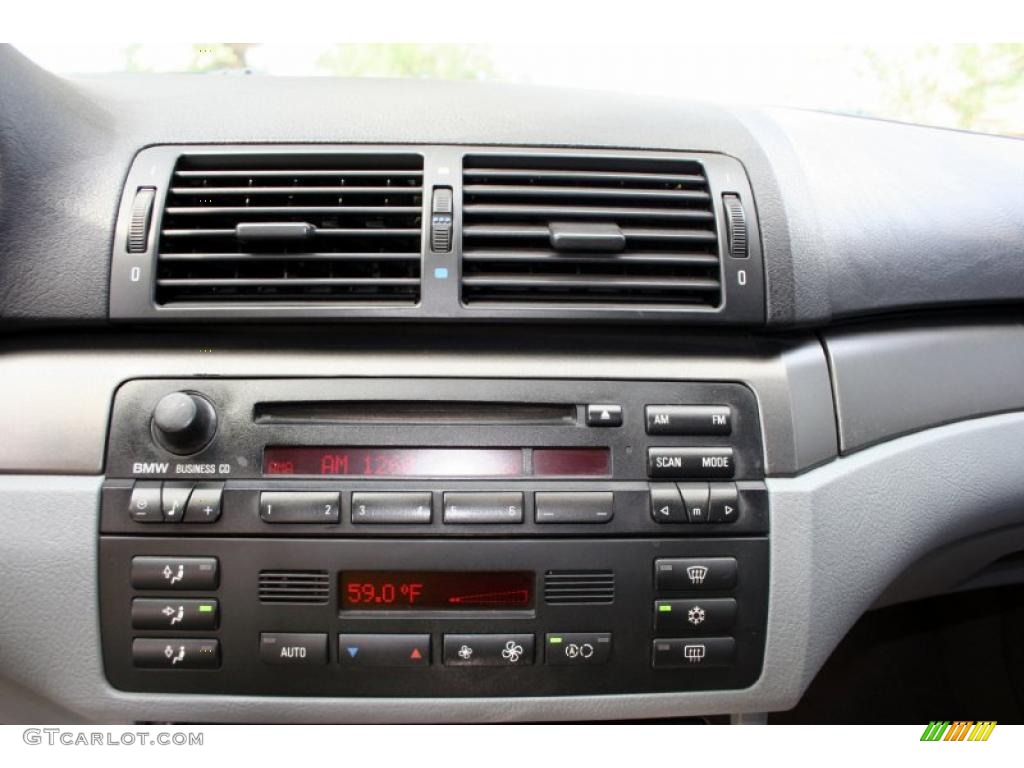 2002 BMW M3 Coupe Controls Photo #40849297