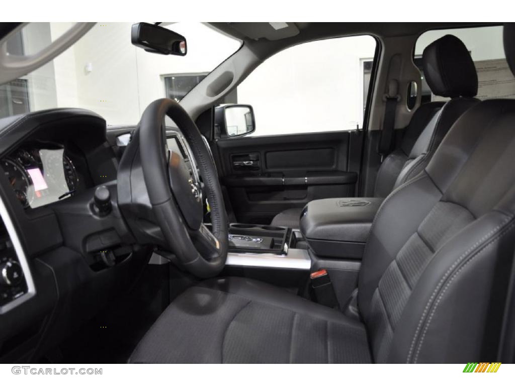 2011 Ram 1500 SLT Crew Cab - Bright White / Dark Slate Gray photo #13