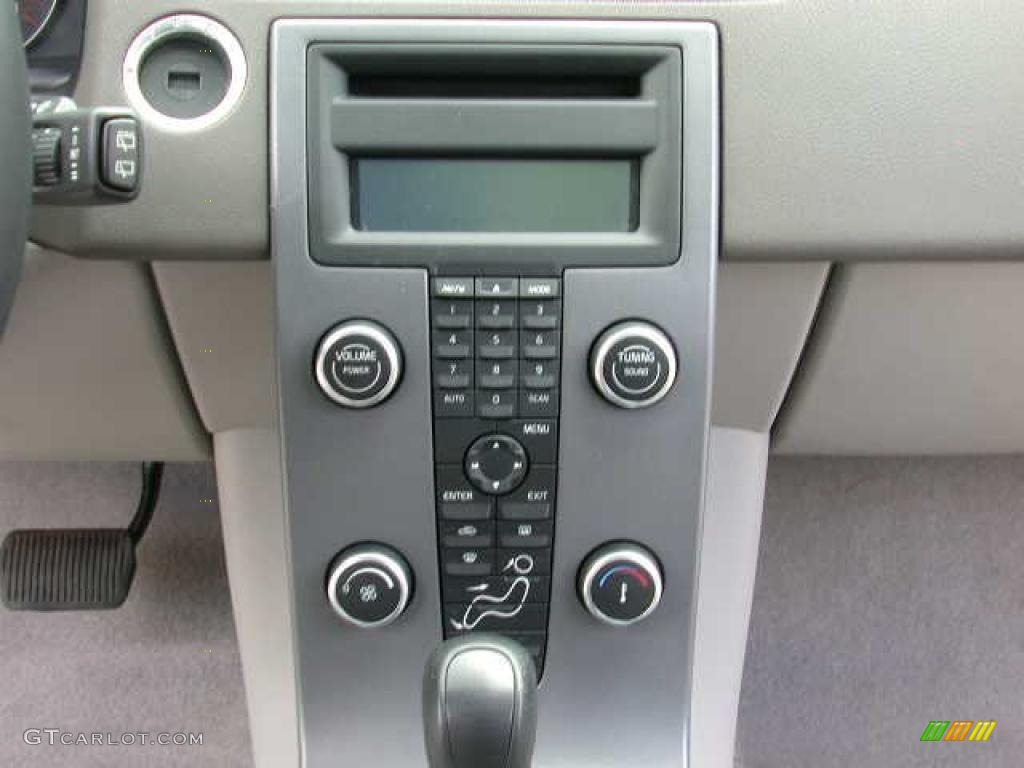 2008 Volvo C30 T5 Version 1.0 Controls Photos
