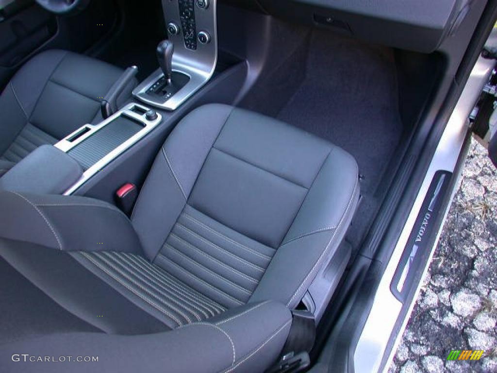 Off Black Interior 2008 Volvo V50 2.4i Photo #40854777