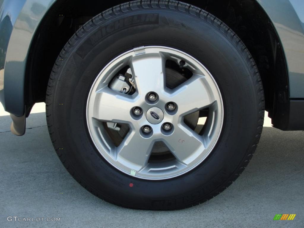 2011 Ford Escape XLS Wheel Photo #40855117