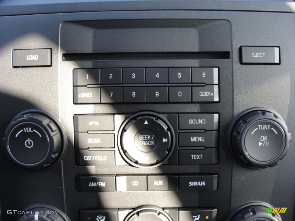 2011 Ford Escape XLS Controls Photo #40855337