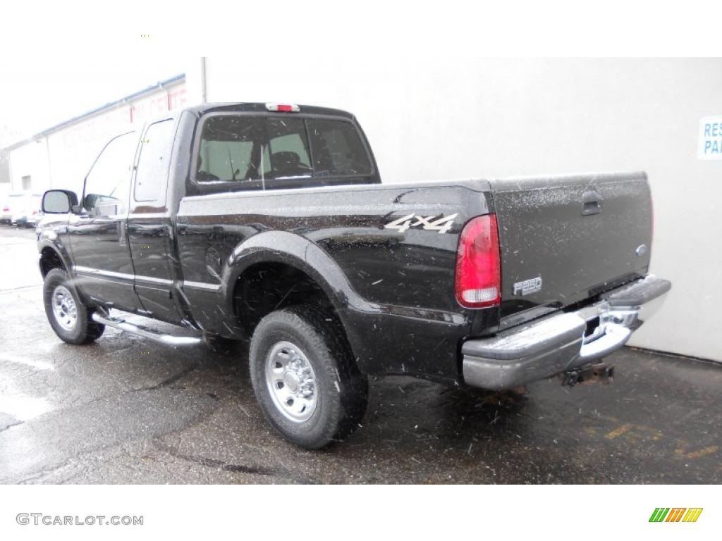 2002 F250 Super Duty XLT SuperCab 4x4 - Black / Medium Parchment photo #4