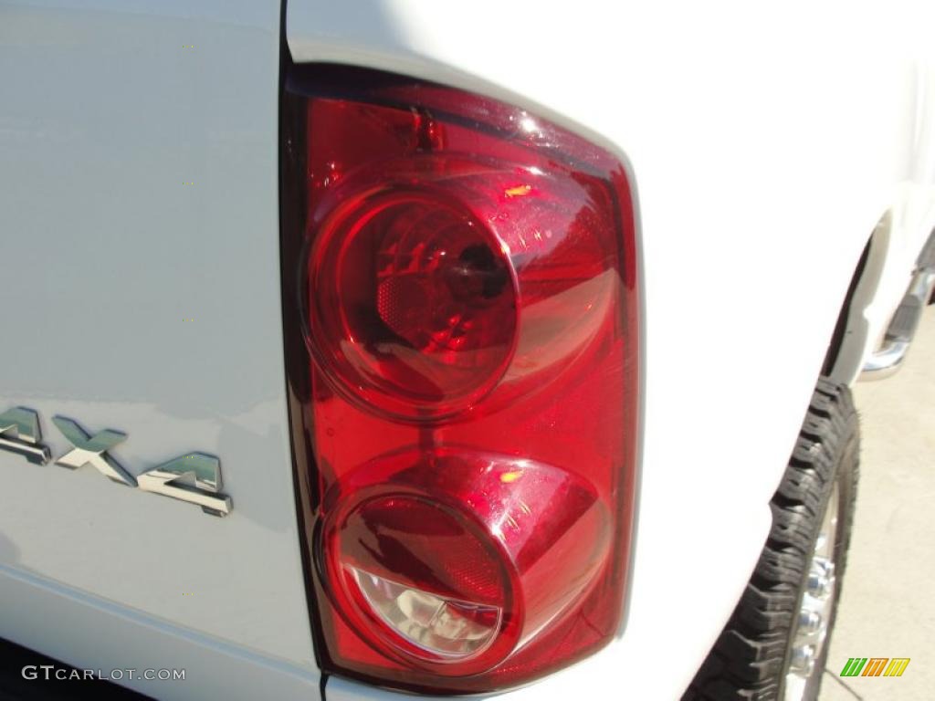 2007 Ram 2500 Lone Star Edition Quad Cab 4x4 - Bright White / Medium Slate Gray photo #20