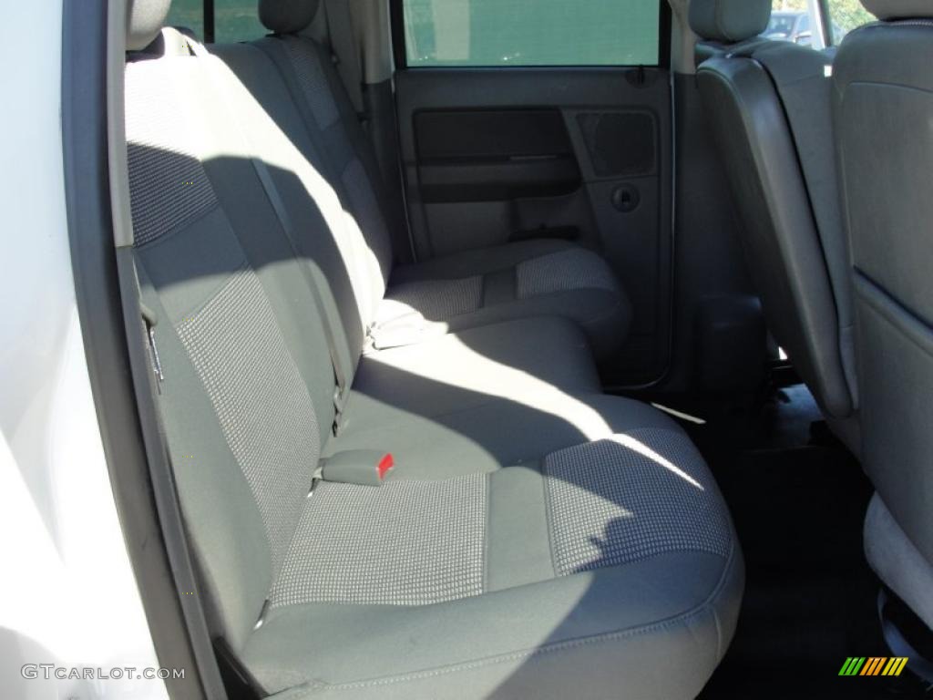 2007 Ram 2500 Lone Star Edition Quad Cab 4x4 - Bright White / Medium Slate Gray photo #29