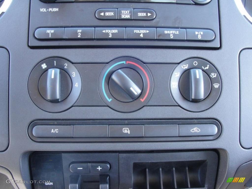2008 Ford F250 Super Duty XLT SuperCab Controls Photos