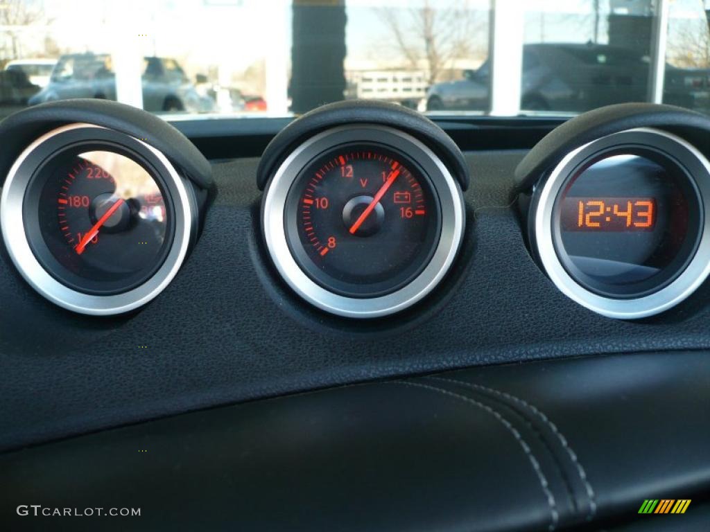 2010 Nissan 370Z Roadster Gauges Photo #40860225