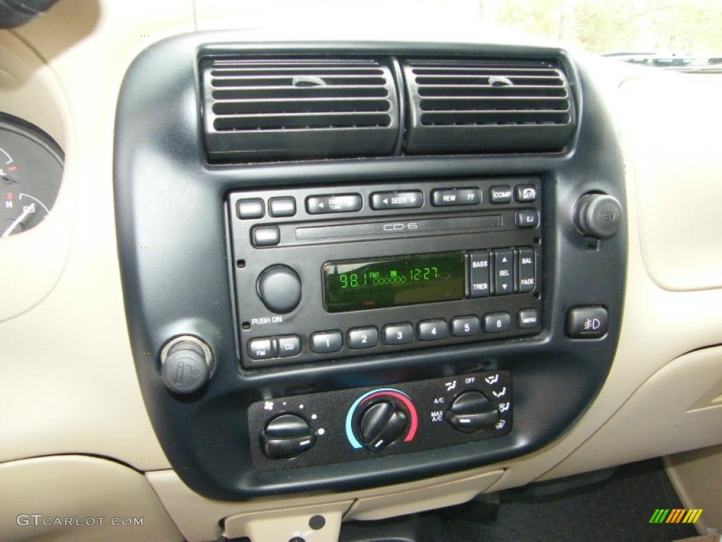 2003 Ford Ranger Edge SuperCab Controls Photos