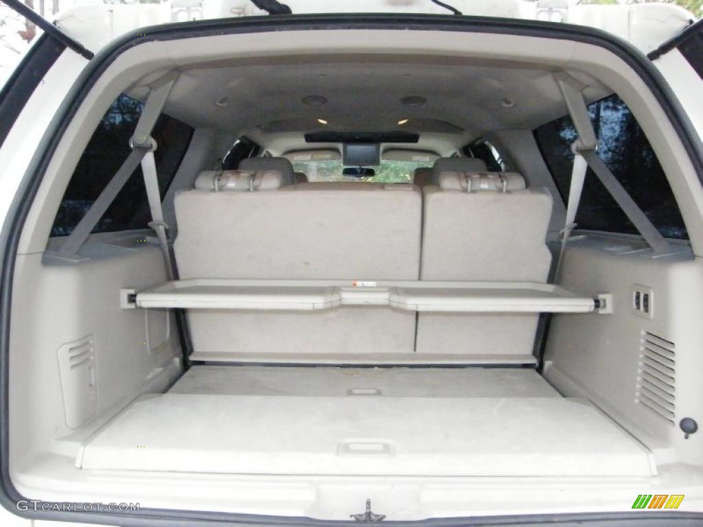2007 Ford Expedition EL Limited Trunk Photo #40860849