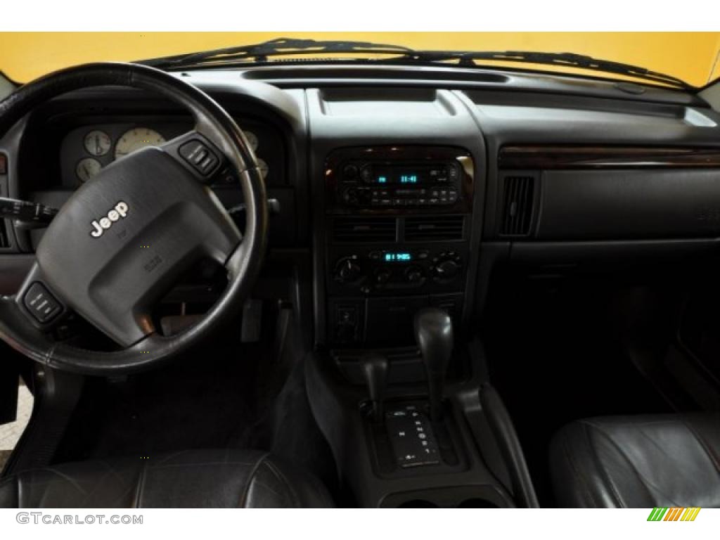 2002 Grand Cherokee Limited 4x4 - Black / Dark Slate Gray photo #5