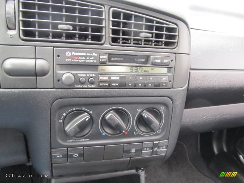 1995 Volkswagen Cabrio Standard Cabrio Model Controls Photos