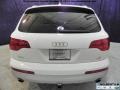 Calla White - Q7 4.2 Premium quattro Photo No. 21