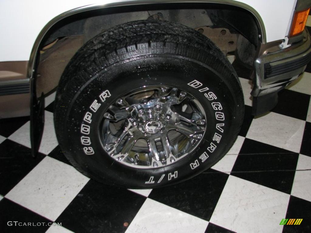 1997 Chevrolet Tahoe LT 4x4 Custom Wheels Photos
