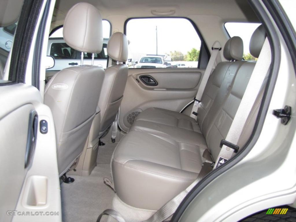Medium Dark Pebble Interior 2003 Ford Escape Limited Photo #40866677
