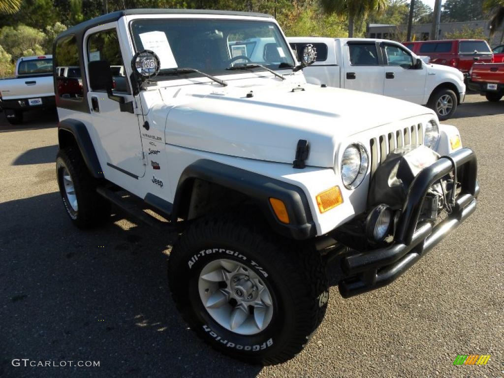 2000 Wrangler Sport 4x4 - Stone White / Agate photo #1