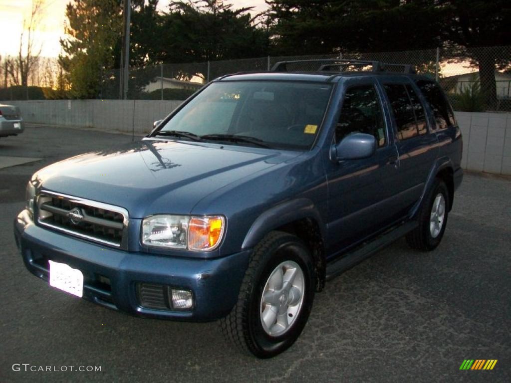 2001 Pathfinder LE 4x4 - Bayshore Blue Metallic / Charcoal photo #8