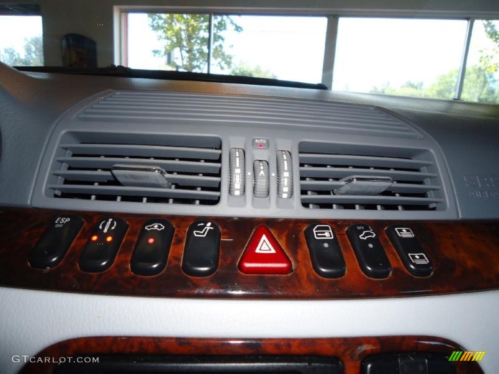 2002 Mercedes-Benz S 500 Sedan Controls Photo #40870974