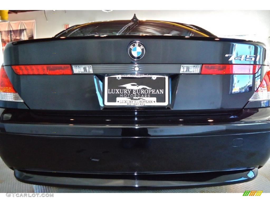 2004 7 Series 745i Sedan - Jet Black / Black/Black photo #27