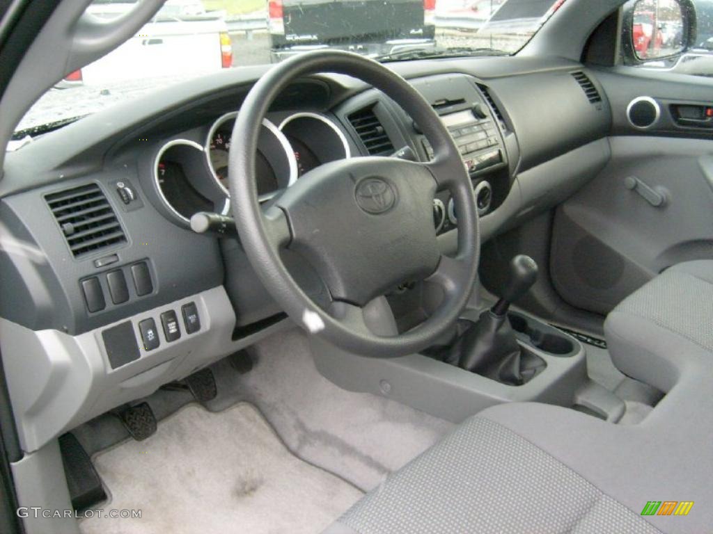 Graphite Gray Interior 2011 Toyota Tacoma Regular Cab 4x4 Photo #40871762