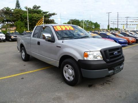 2005 Ford F150 XL SuperCab Data, Info and Specs