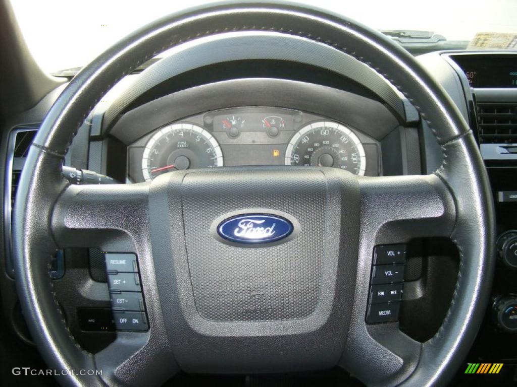 2008 Ford Escape Limited 4WD Controls Photo #40873530