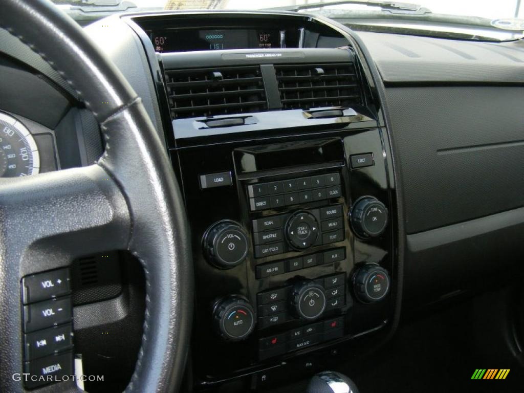 2008 Ford Escape Limited 4WD Controls Photo #40873550