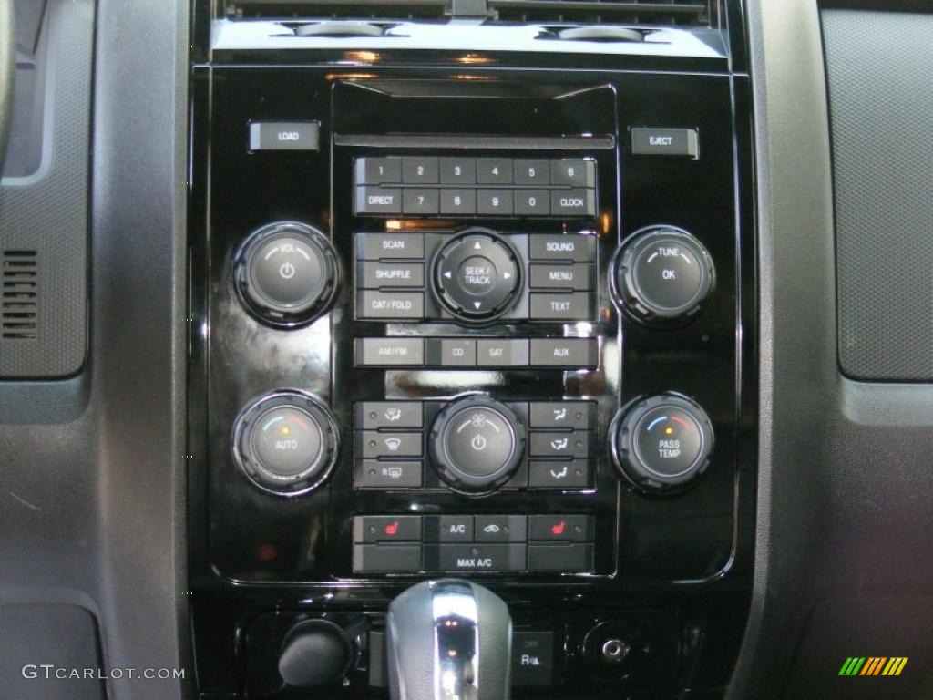 2008 Ford Escape Limited 4WD Controls Photo #40873602